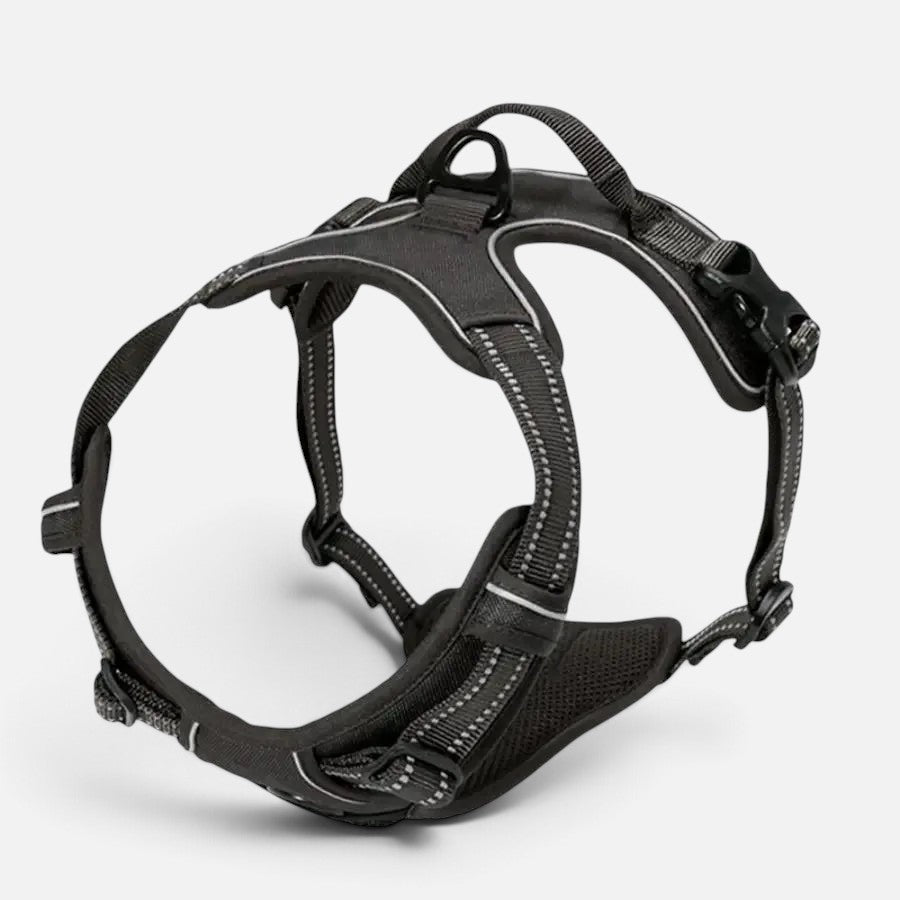 Tailora black heavy-duty no-pull dog harness with reflective trim, top control handle, and breathable mesh lining