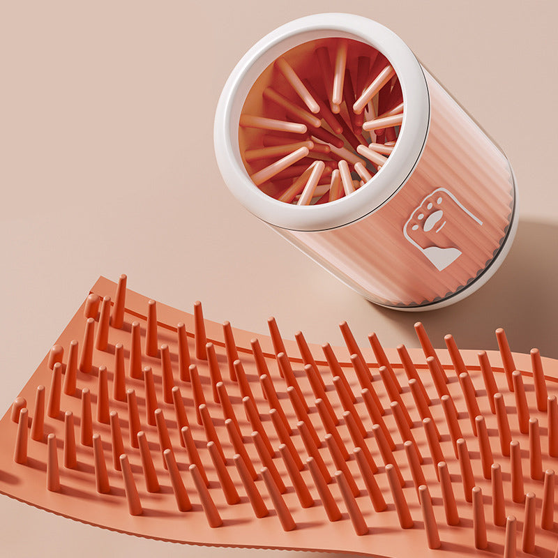 Tailora portable paw washer cup with soft silicone bristles and a flat cleaning mat for muddy pet paws