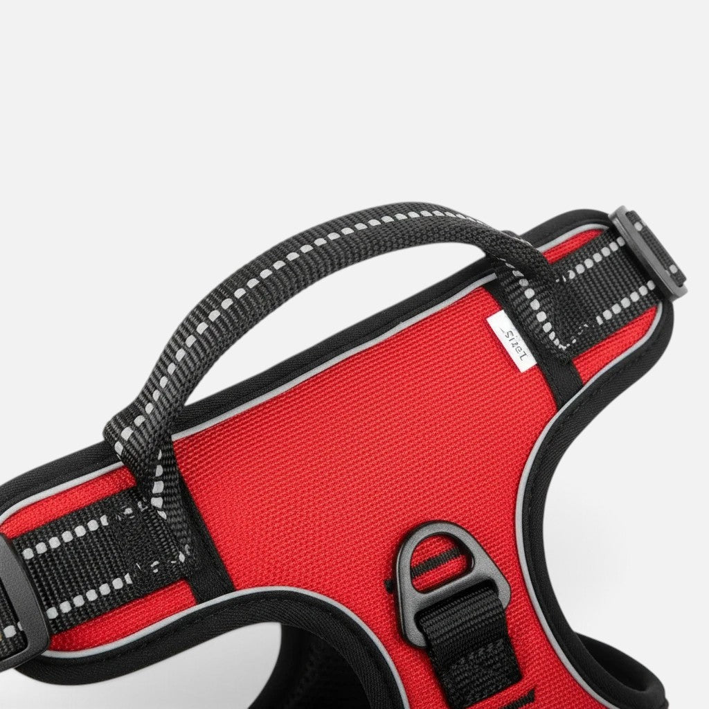 Tailora red heavy-duty dog harness with reflective trim, top control handle, and durable Oxford nylon construction.